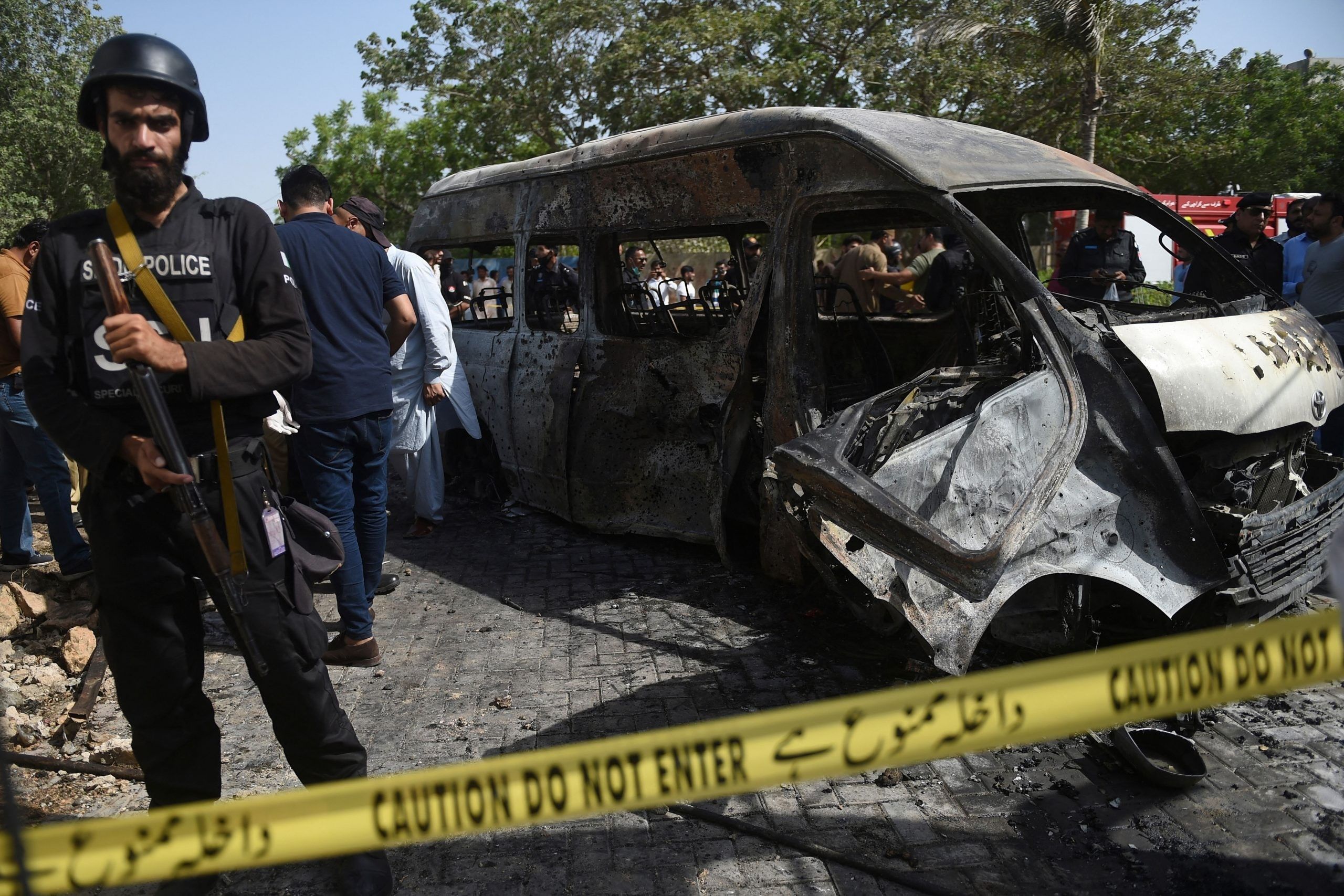 Four Killed By Female Suicide Bomber Near China Institute In Pakistan ...