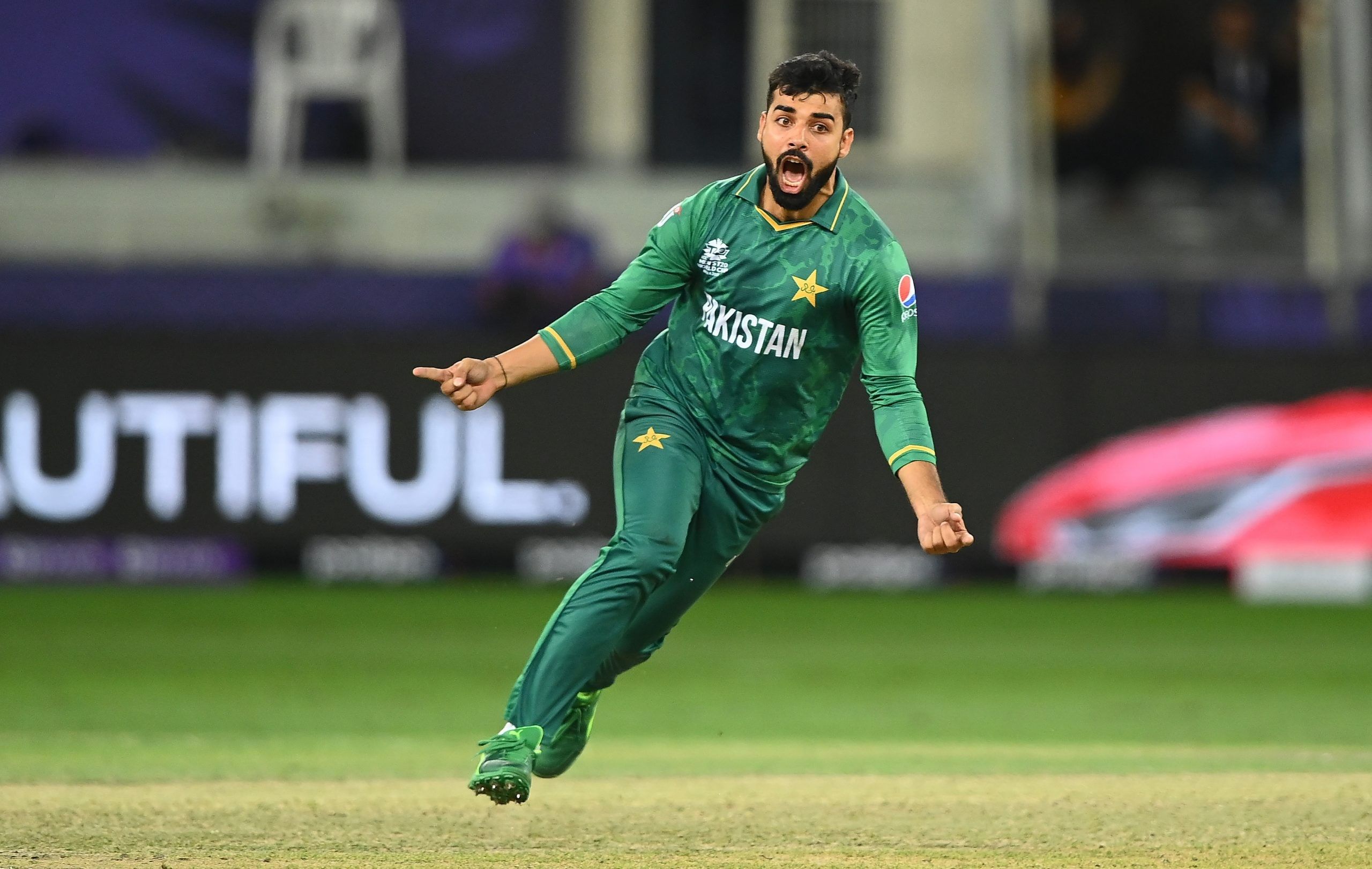 Pakistan's Shadab Khan Signs For Yorkshire As Ballance Takes A Break ...