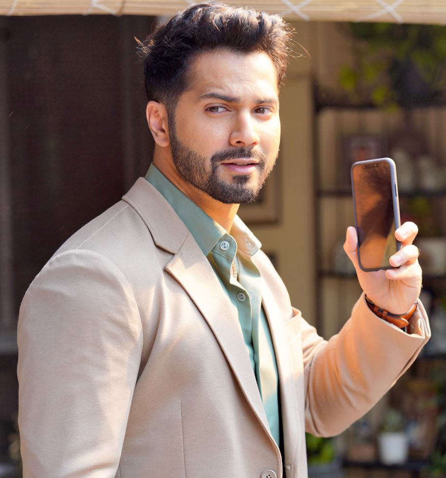 Lead Varun Dhawan in Bawaal