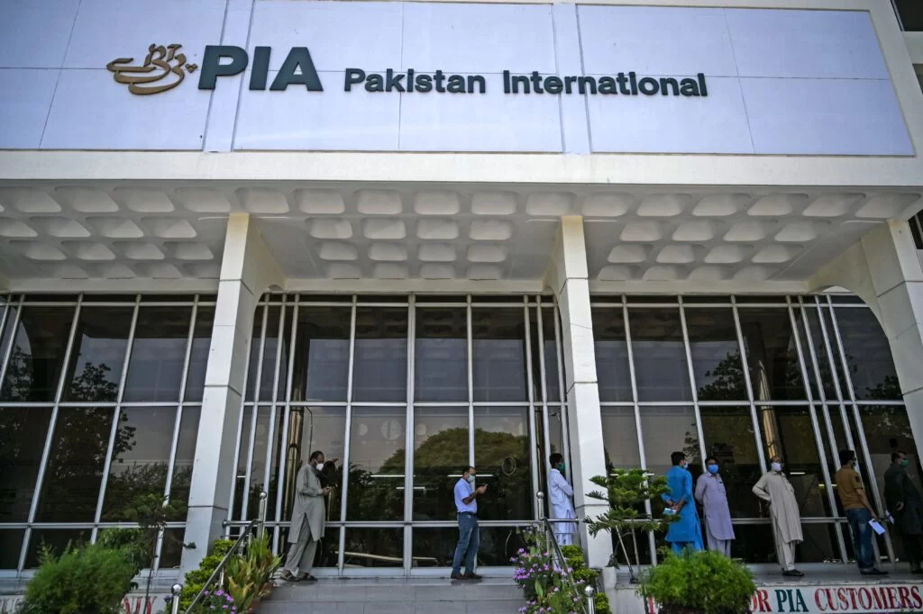 LEAD Pakistan airline INSET PIA GettyImages 1223804766