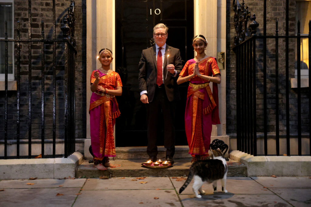 2024 10 29T175604Z 537167476 RC2GUAAC8ZZT RTRMADP 3 BRITAIN POLITICS DIWALI